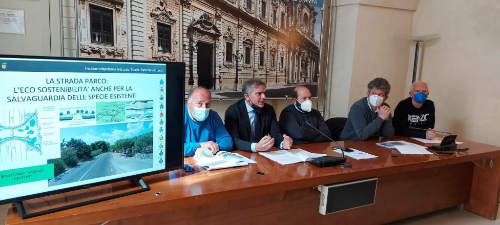 Otranto-Santa Maria di Leuca su due ruote e a piedi: ecco il progetto da 22 milioni di euro della Provincia di Lecce per il CIS