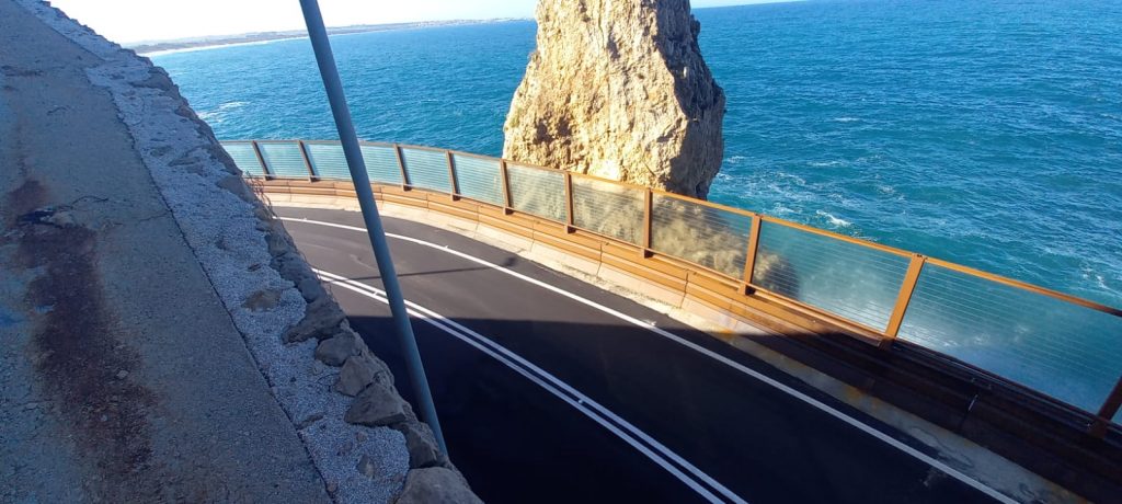 La Litoranea ionica “Montagna spaccata” riaperta oggi alla circolazione.  Minerva: “Garantiti sicurezza e rispetto del paesaggio”