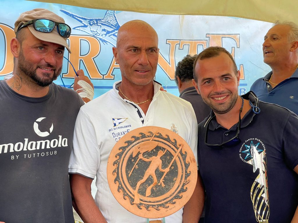 XII Trofeo del Salento gara di pescasub: a salire sul gradino più alto del podio  Antonio Porpora, dipendente della Provincia