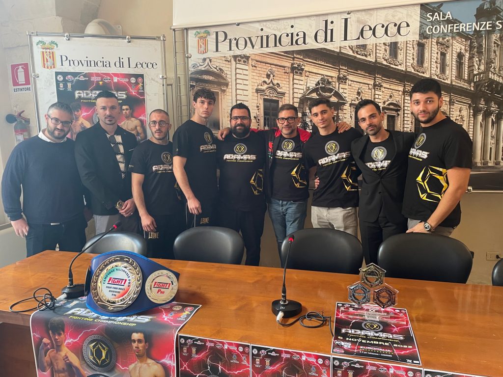 “Adamas – Fighting Championship”: a Palazzo Adorno presentato l’evento internazionale in programma domenica a Casarano