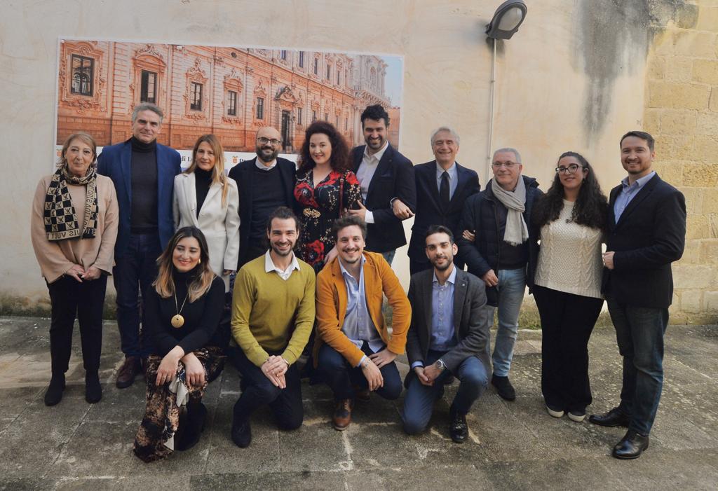 Tosca di Puccini il terzo titolo della 47^ Stagione Lirica della Provincia di Lecce. Oltre mille studenti alle “prove didattiche” di domani e lunedì