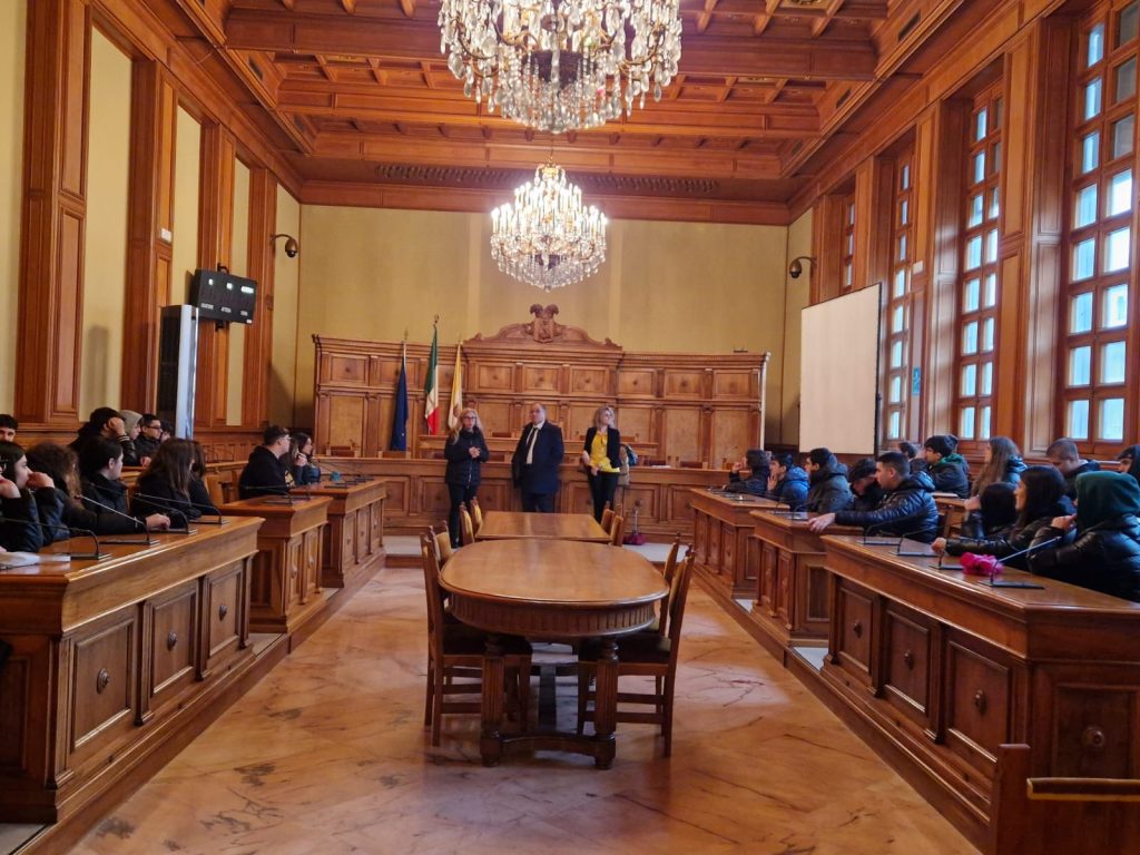 Oggi a Palazzo dei Celestini la visita degli studenti dell’Olivetti di Lecce in attesa dell’incontro con Claudio Fano nella Giornata della Memoria