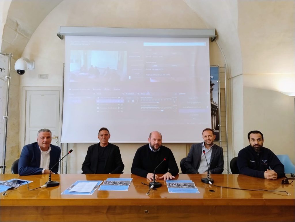 A Scorrano si celebrano i “Ragazzi con la valigia”: presentato in Provincia il primo maggio dedicato ai lavoratori italiani all’estero