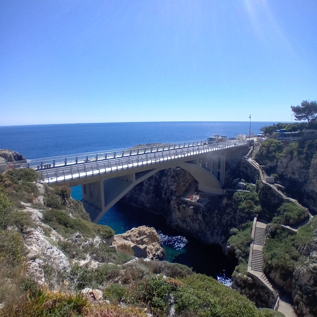 Grande festa per la riapertura  del ponte icona del Salento. Il presidente Minerva all’inaugurazione del Ciolo: “Risultato frutto del buon lavoro di squadra. Il Ciolo non è solo ingegneria d’avanguardia, ma anche poesia per gli occhi”