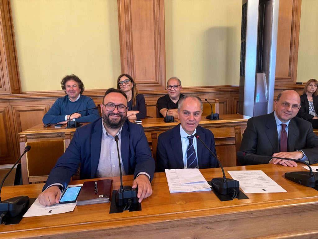 Conoscenza e scambio di buone prassi: una delegazione albanese giunge nel Salento. Oggi l’incontro a Palazzo dei Celestini