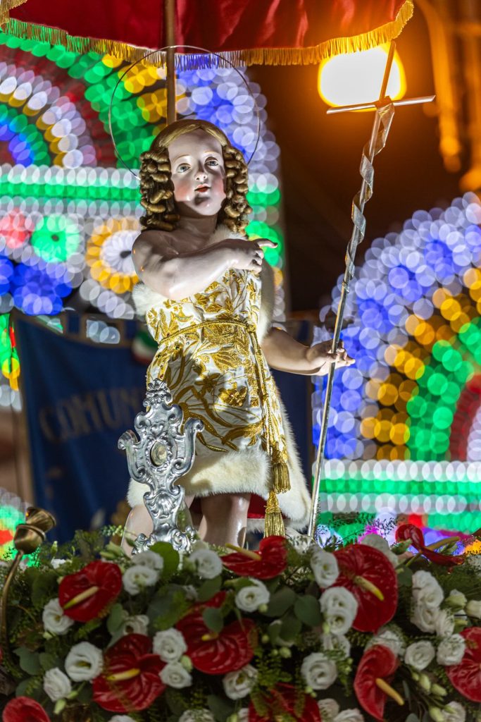 Tre giorni di festa a Veglie per il protettore San Giovanni Battista: a Palazzo Adorno si presenta la manifestazione