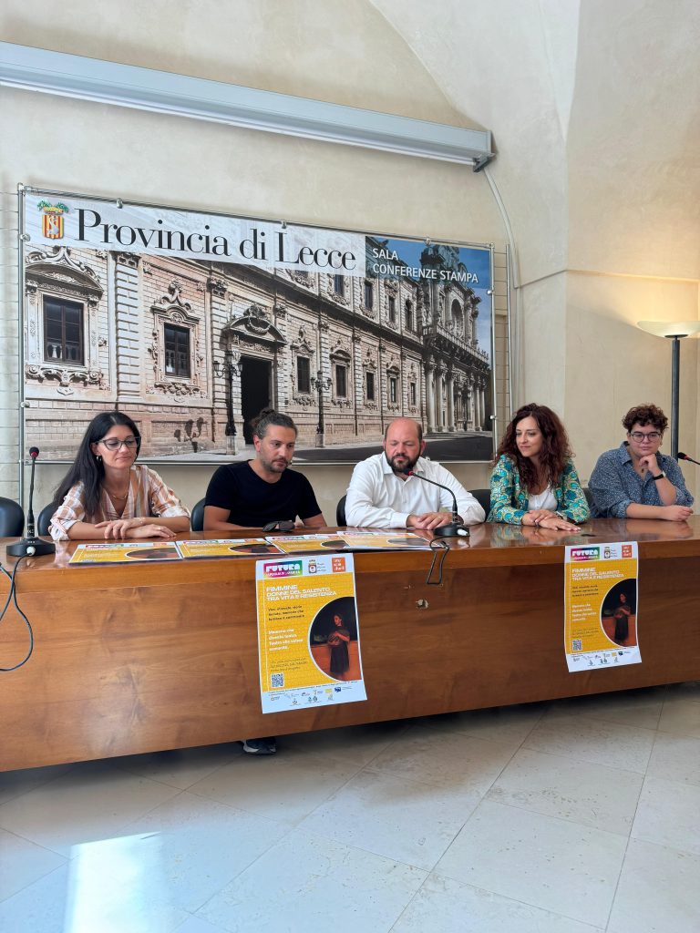 “Fimmine – Donne del Salento tra vita e resistenza”: parte il progetto culturale e teatrale promosso da Improvvisart con Provincia di Lecce e AICM