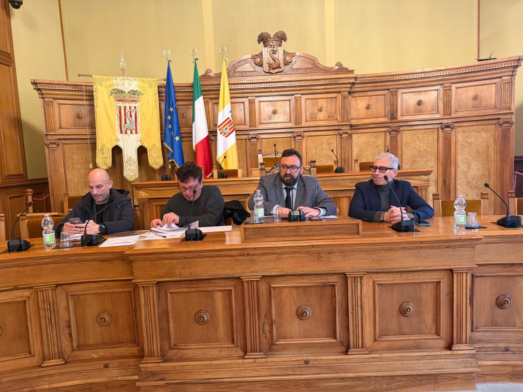 Impianti di produzione di energia da fonti rinnovabili: oggi in Provincia il Tavolo istituzionale di confronto