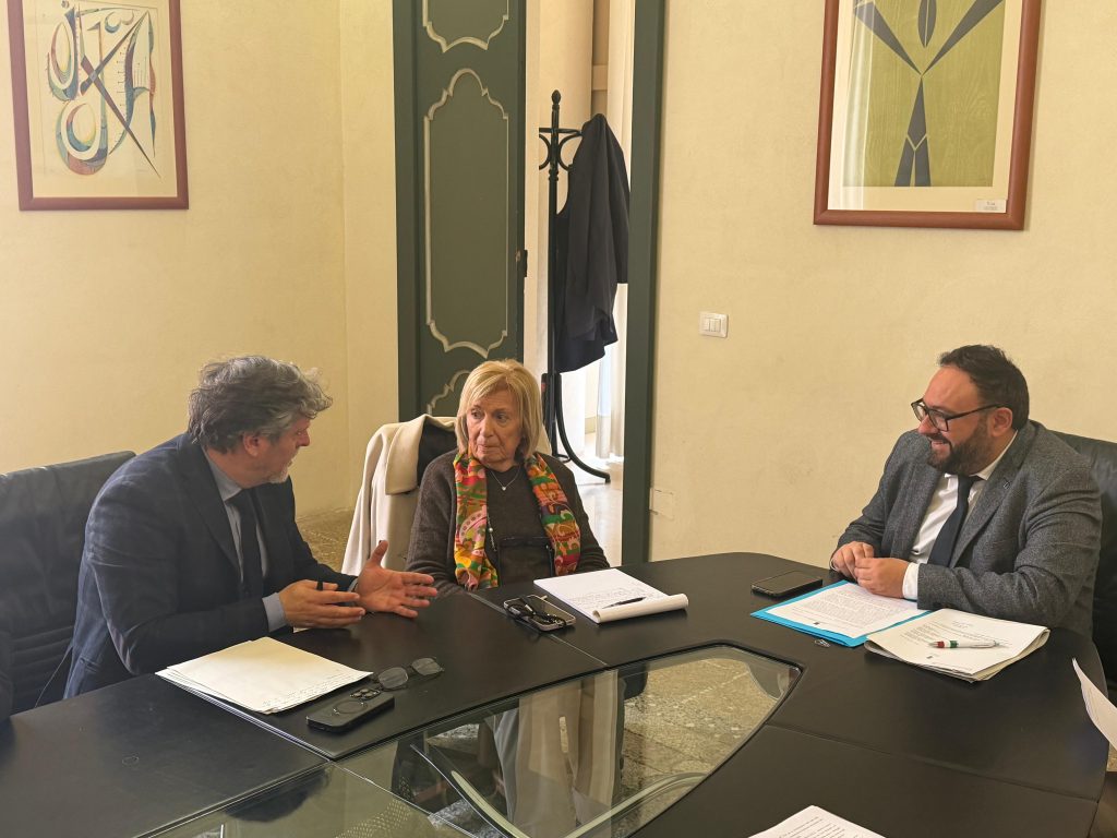 Intesa su Trasporto Pubblico Locale: gli esiti dell’incontro in Provincia tra il presidente Tarantino e la sindaca di Lecce Poli Bortone