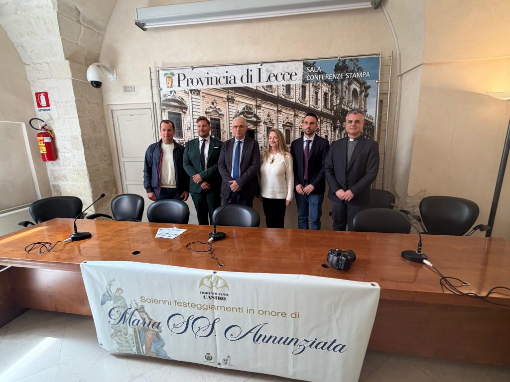 Festeggiamenti in onore di Maria SS. Annunziata: dal 24 al 26 aprile Castro si illumina di fede, tradizione e spettacolo. Oggi la presentazione del programma in Provincia