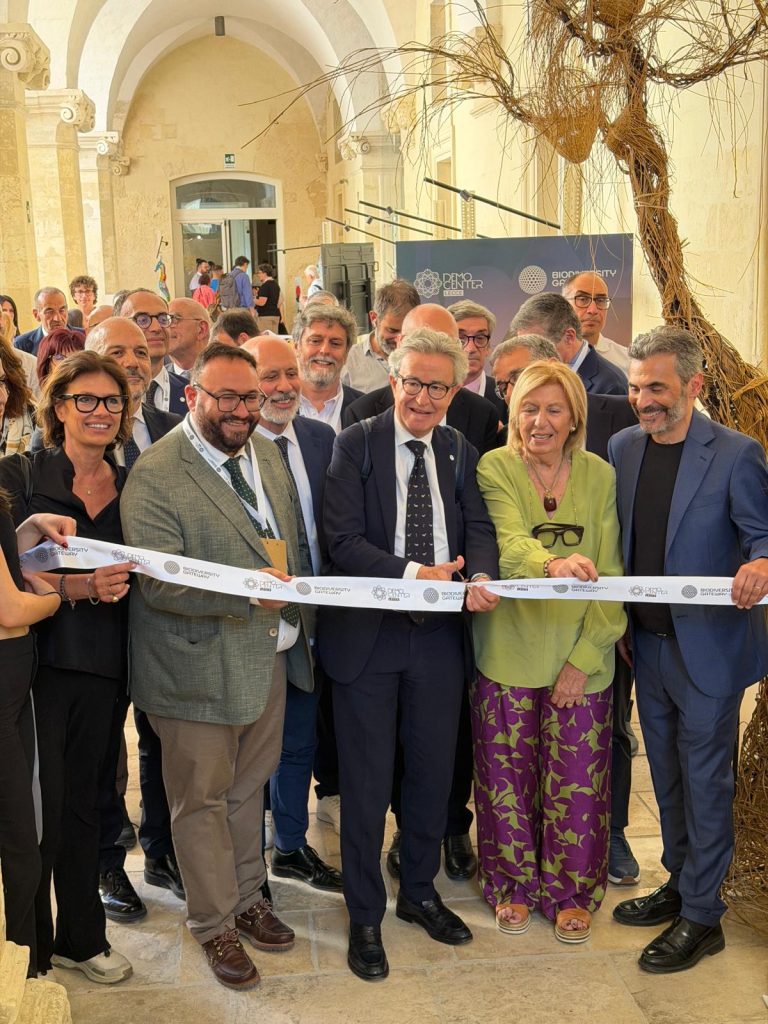 Inaugurato all’ex Convitto Palmieri il Biodiversity Demo Center. Il presidente Tarantino: “Territorio competitivo anche sui grandi temi della ricerca e dell’innovazione”