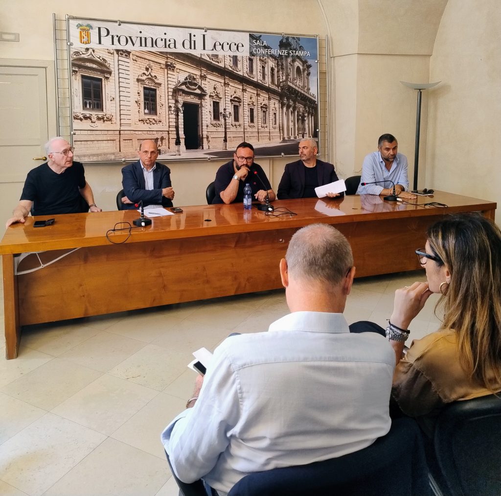 Buon lavoro: domani a Palazzo Celestini la firma del Protocollo d’intesa tra Provincia, Unisalento e Pes. Il presidente Tarantino: “Un salto di qualità per il nostro territorio”