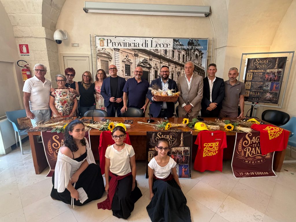Via alla “Sagra te lu Ranu” a Merine (17-19 luglio): a Palazzo Adorno presentata la 32^ edizione