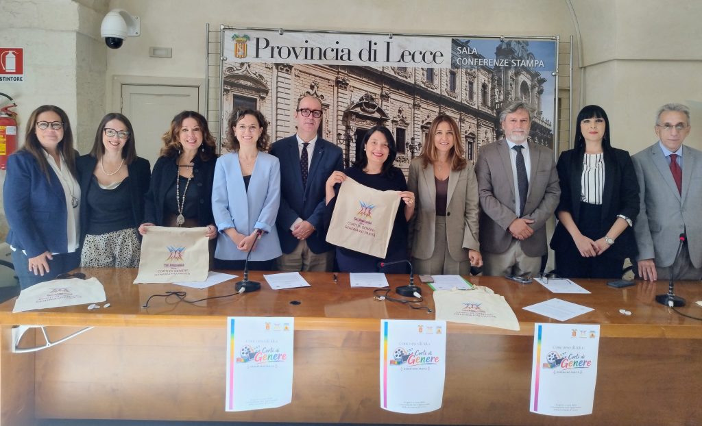 “Corti di genere” si fa grande:  anche gli studenti di Unisalento tra i partecipanti del Bando 2027 del concorso di idee contro la violenza di genere